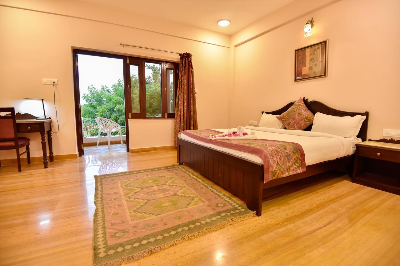 Araliayas Resort & Spa Udaipur Exterior foto