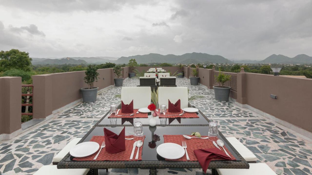 Araliayas Resort & Spa Udaipur Exterior foto